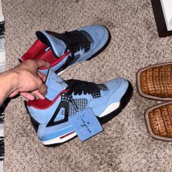 Jordan 4 Retro Travis Scott