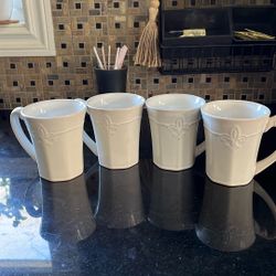4 Coffee Mugs