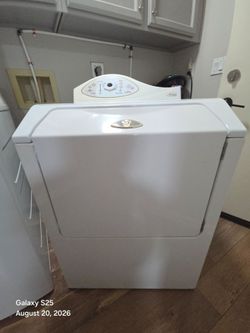 Maytag Neptune Dryer – Powerful, Reliable & Ready to Go!