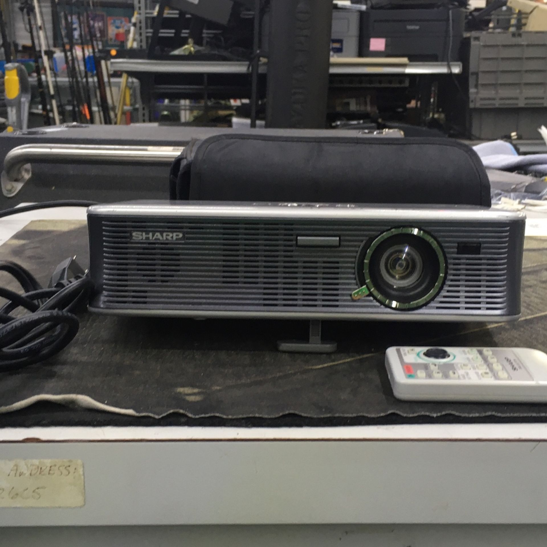 Notevision Sharp Projector
