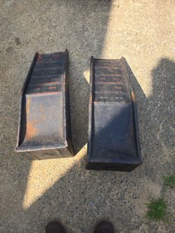 Metal ramps