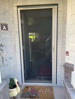 Anderson Invisible Retractable Screen door
