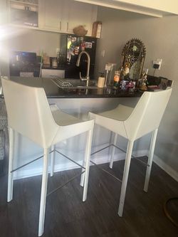 White Modern Bar Stools Set of 2