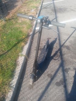 Electric scooter