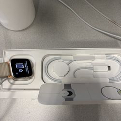 Apple watch Gen 2 SE, New