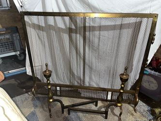 Mid-20th Century puritan Brass French Provencial Style Mesh Fireplace Screen Had minor flaws as shown
