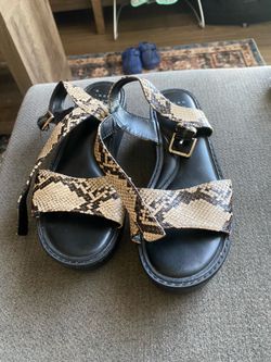 Women’s Beige/Snakeskin patte
