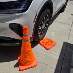 Traffic Cones, Collapsible