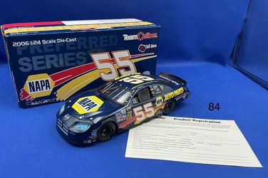 Team Caliber 1:24 Michael Waltrip #55 Napa