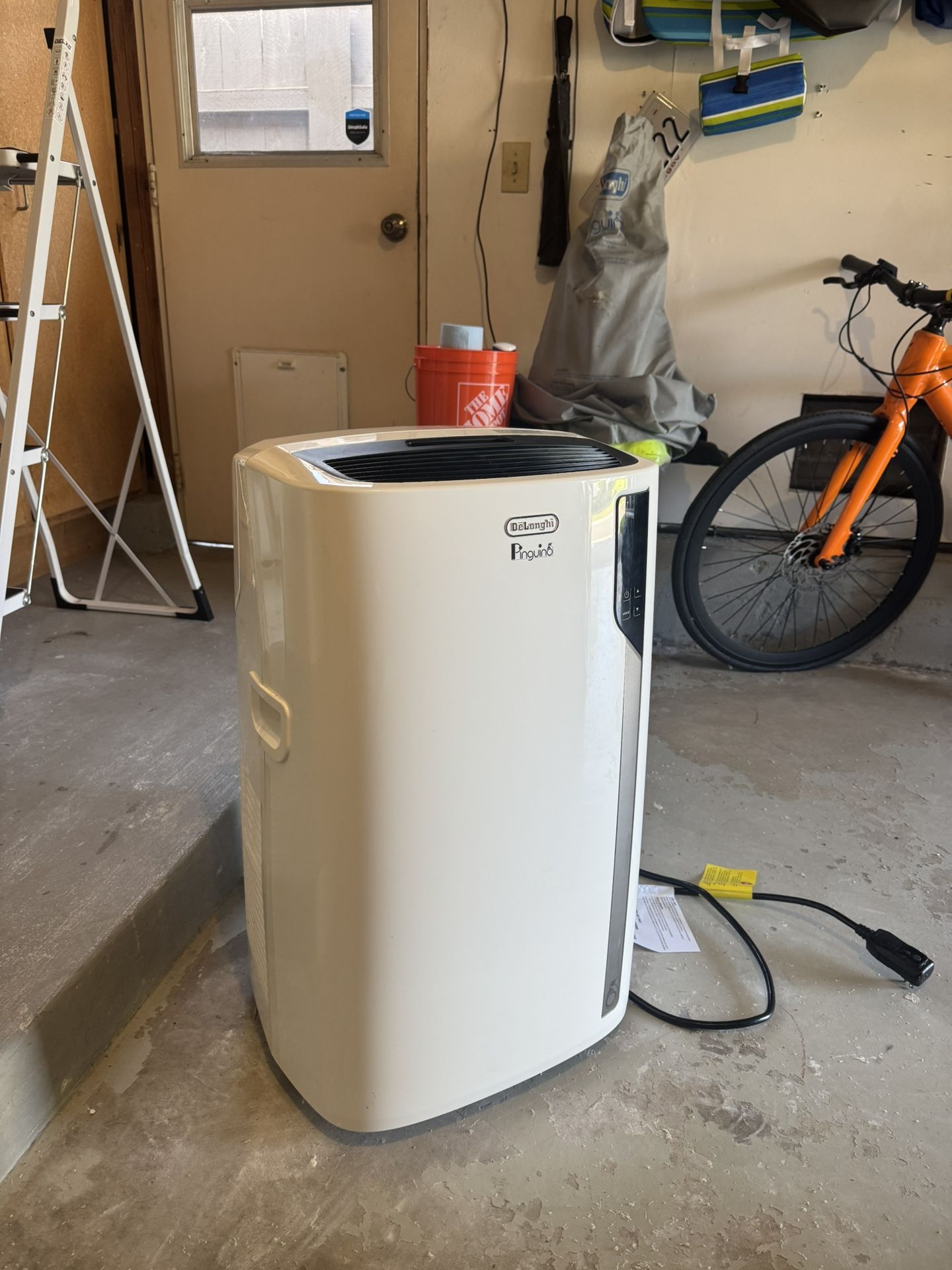 AC Unit