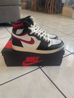 Air Jordan 1 Gym Red