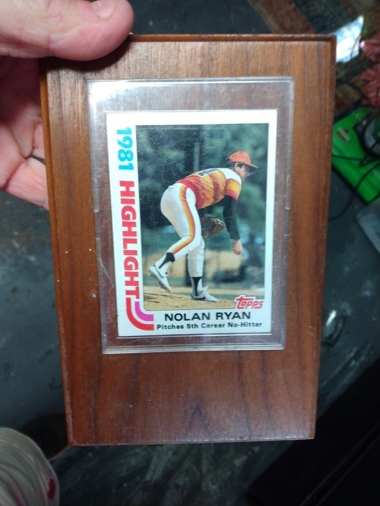 1981 Highlights Nolan Ryan card, New Condition 