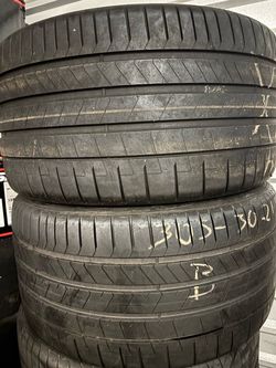 305 30 21 tires from Porsche