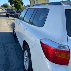2011 Toyota Highlander 4 Cyl