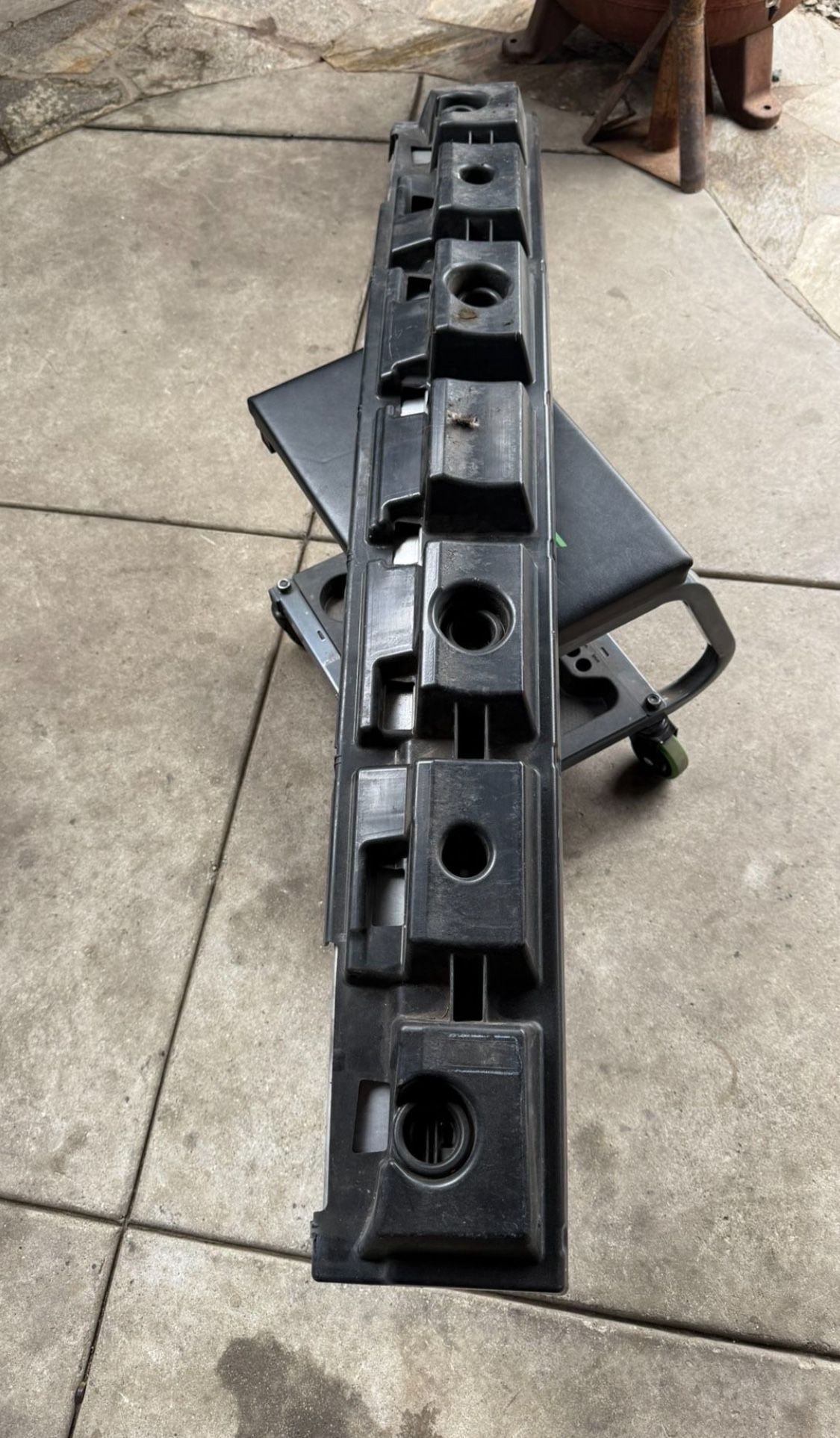 G8 Gt 2009 ( Rear impact Absorber )
