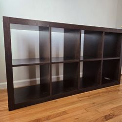 Gorgeous Wooden Cabinet / Bookshelf 