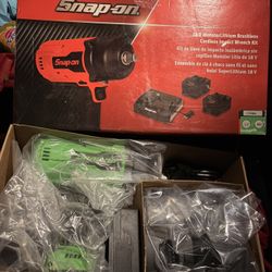 2 Snap On 1/2 Impact Gun With Batteries 