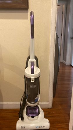 BLACK + DECKER Vacuum ultra lightweight