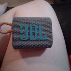 JBL GO3 SPEAKER USED 2 TIMES