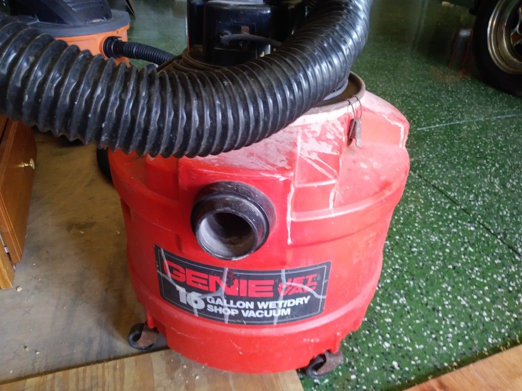 Shop vac
