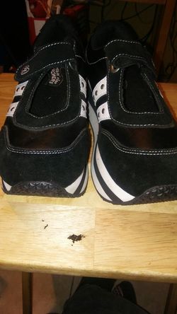 Skechers
