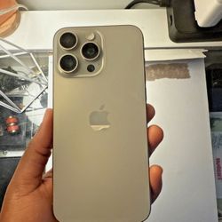 Unlocked Apple Iphone 15 Pro Max 256GB Capacity..