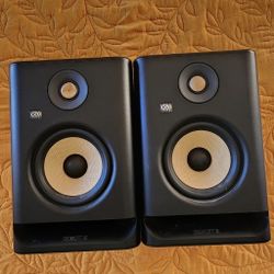 KRK Rokit 5 G4 High Fidelity 5' Near-Field Powered Monitor (PAIR)