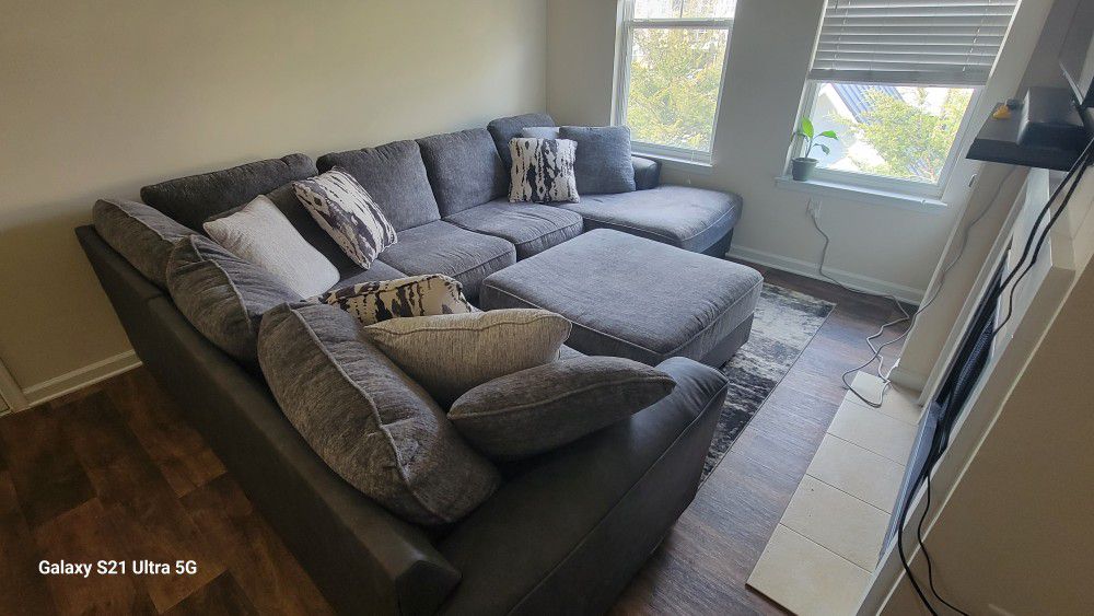 Sectional Couch + Ottoman