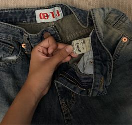 woman’s/juniors jeans