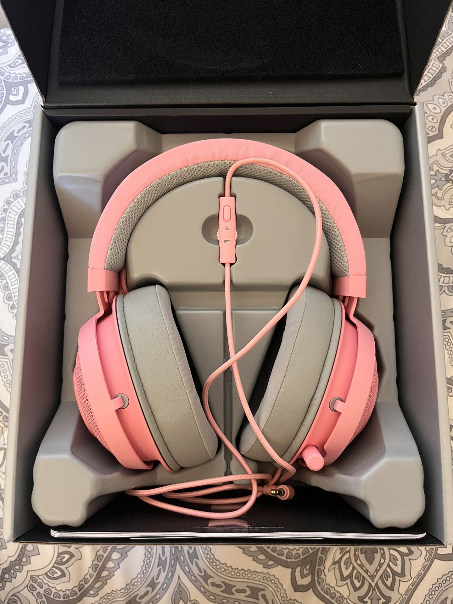 RAZER Kraken Pink Gaming Headset