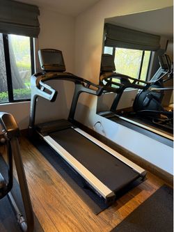 Matrix Ultimate Deck Treadmill