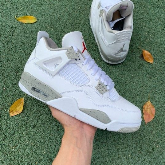 đđ§lđ˛ đĢđđŠlđ˛ đ¨đ§ đ G : đđđ đ¤đĸđđ¤đŦ đđđ Jordan 4 white oreo