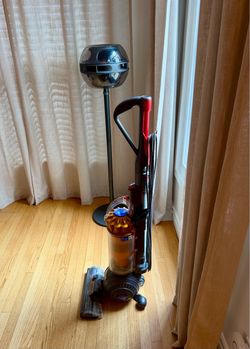 Dyson DC40 Vacuum