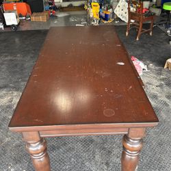 Office Table Free