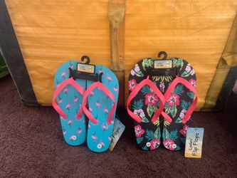 Ladies flip flops