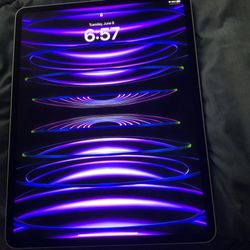 iPad Pro 6th Generation 12.9 M2