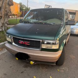 1999 GMC Safari