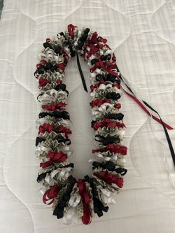 Graduation lei