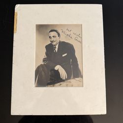 MISCHA AUER - AUTOGRAPHED INSCRIBED PHOTOGRAPH