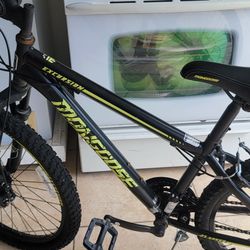 Bicicleta mongoose online 24