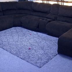 Large Sectional Couch – Great for Families!