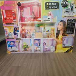 Rainbow High Dollhouse With 50 Accessories New In Box