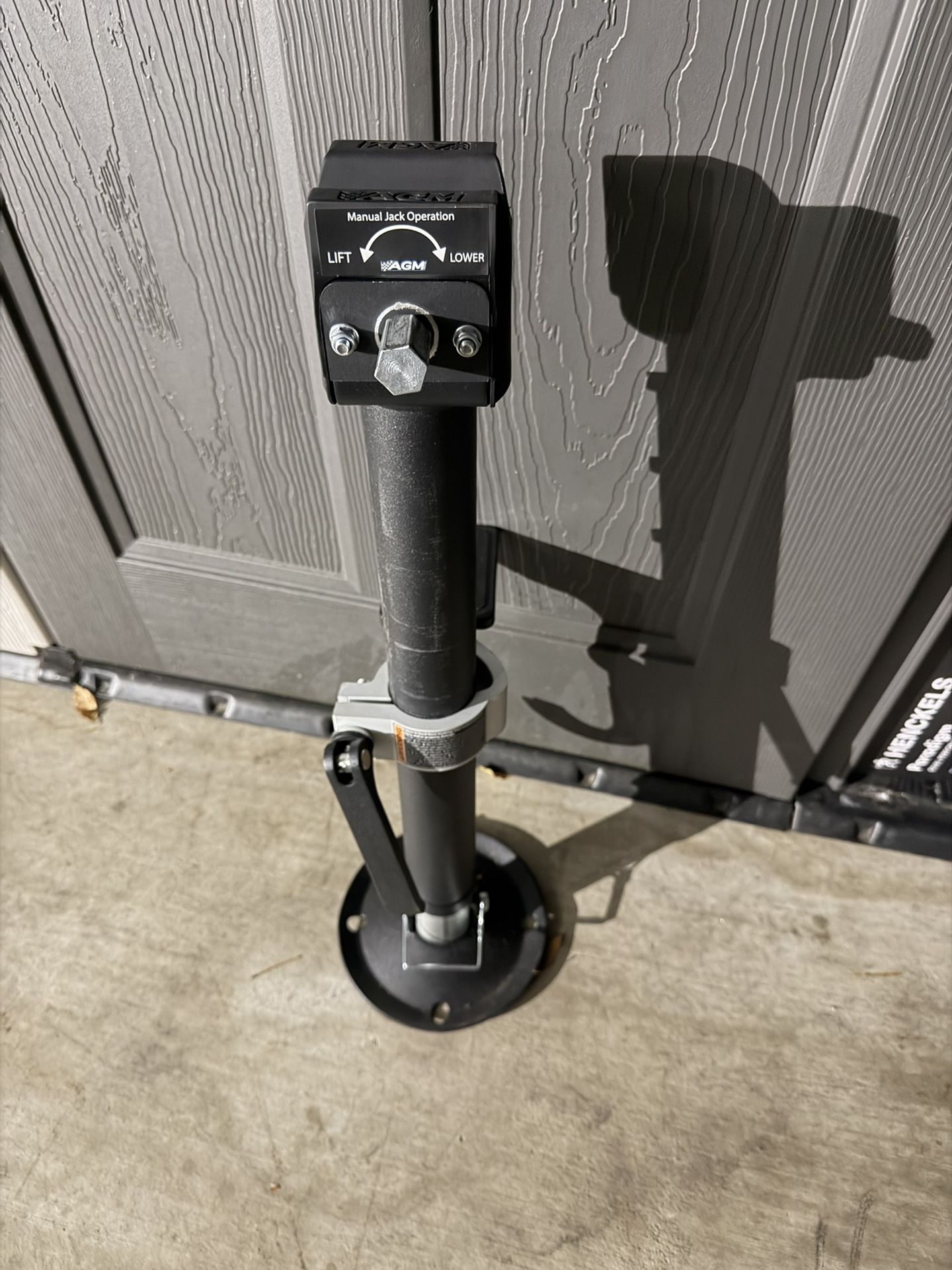 AGM Manual Jack