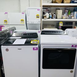 NEW Whirlpool Washer And Dryer 