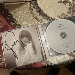 Taylor Swift CD Signed Photo