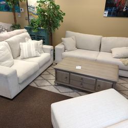 GREAT SOFA AND LOVESEAT SET NEW 🆕