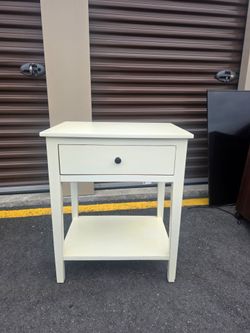White Nightstand with Drawer and Shelf