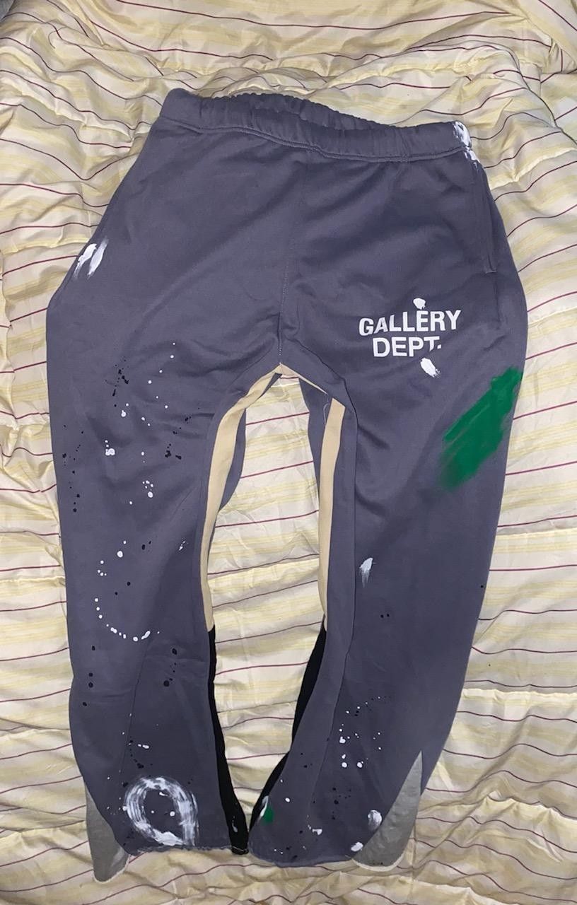 Gallery Dept Sweatpants for Sale in Queens, NY - OfferUp