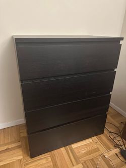 Chest of drawers, dresser