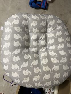 Newborn Lounger